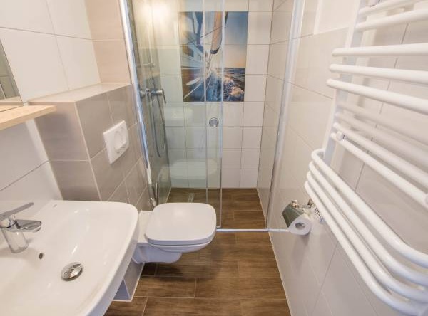 Relax - pokoje gościnne i apartamenty Łazienka III pietro?v=1.0.1