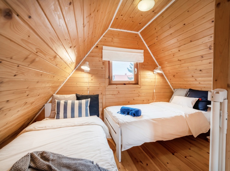 Domki Letniskowe Natalia Wolnostojący- sypialnia na piętrze?v=1.0.1