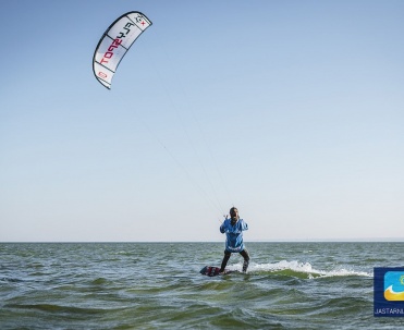 Kitesurfing w Jastarni i okolicy.